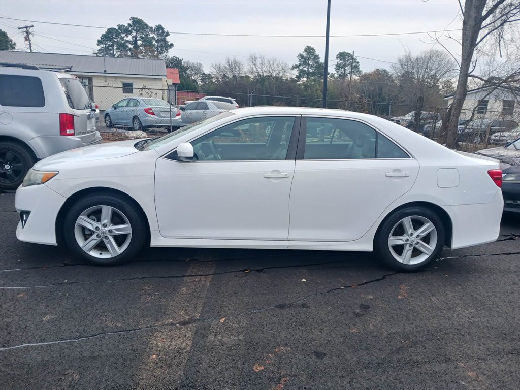 2012 Toyota Camry SE