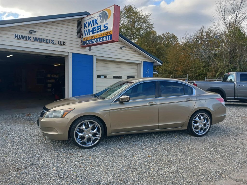 2010 Honda Accord LX-P's photo