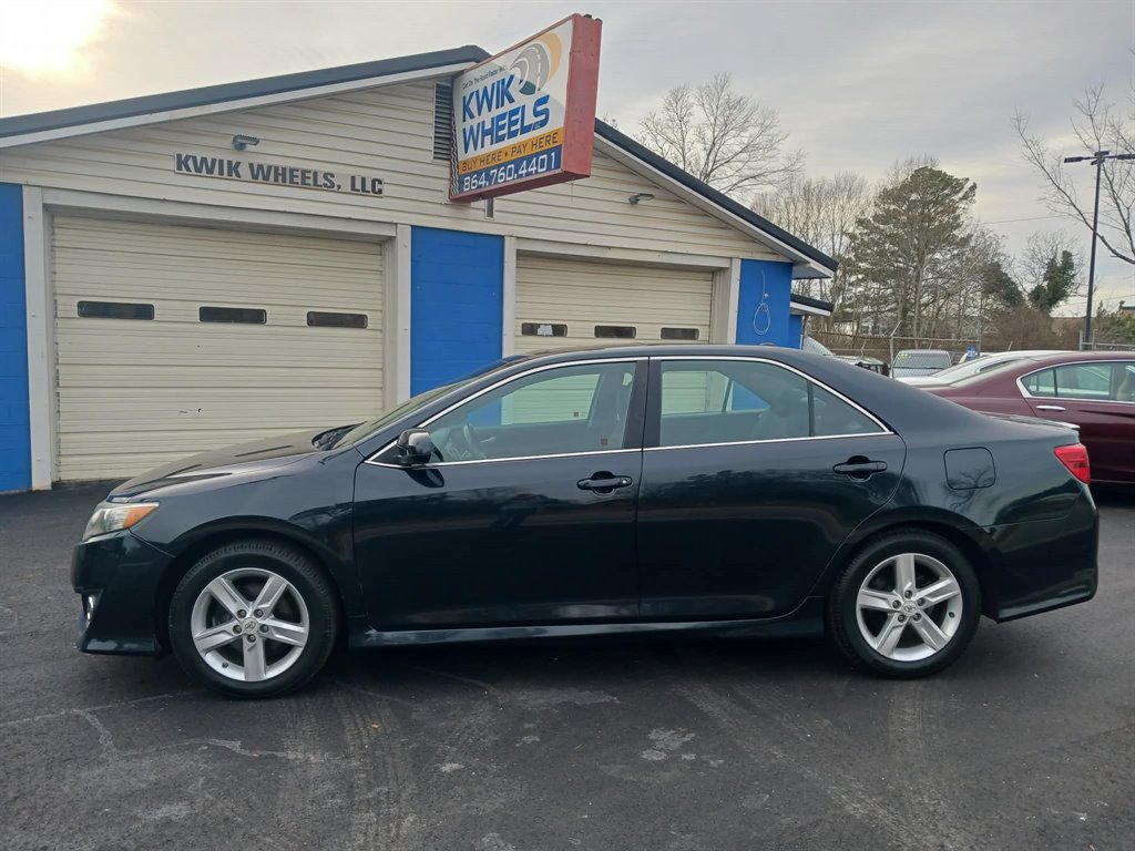 2013 Toyota Camry SE