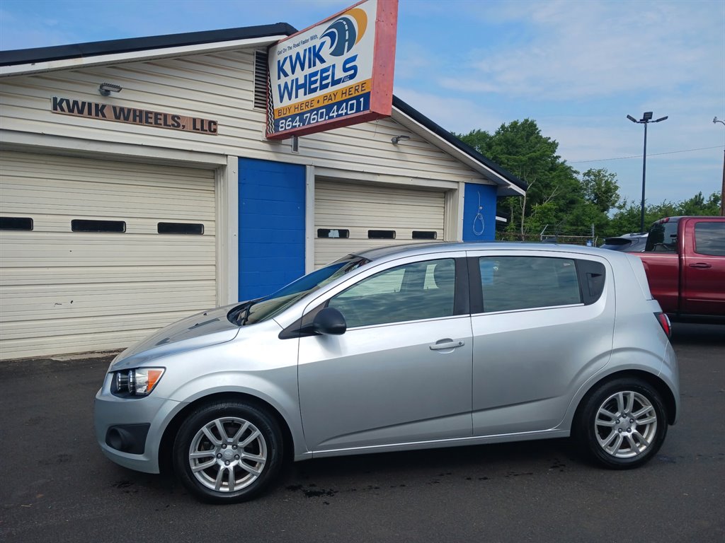 2013 Chevrolet Sonic 5dr LT Automatic's photo